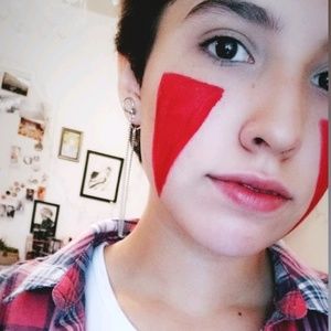 Meet your Posher, Eli